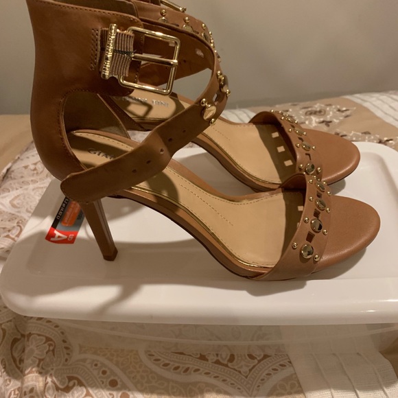 Gianni Bini ankle strap sandals - Picture 5 of 7